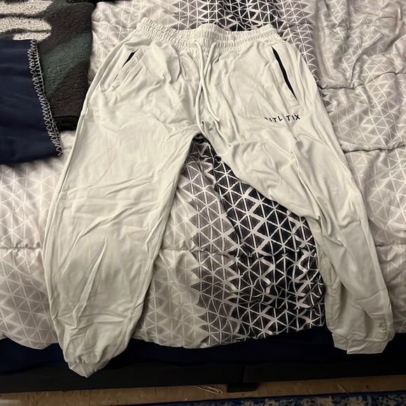 Sweatpants - Picture 1 of 4